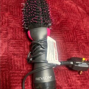 Revlon Black and Pink Styling Brush